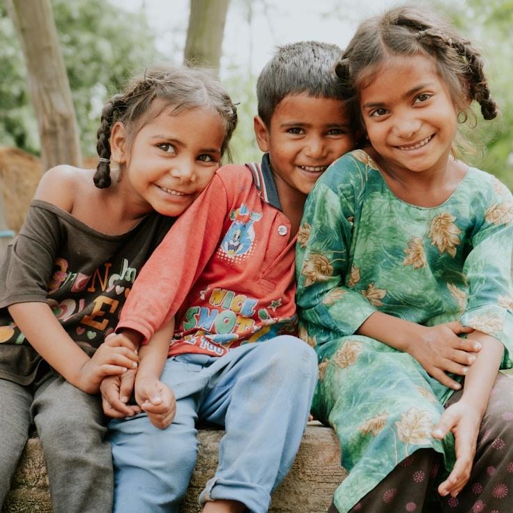 Kaveri Mehta, Lead Design Curator at Marble Canvas Ridge, reviewing corporate floral arrangements